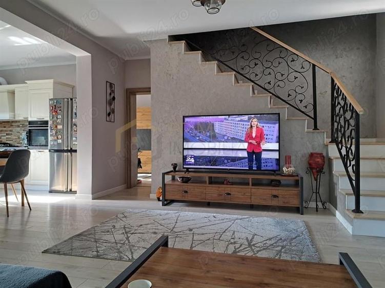 1/2 Duplex Modern ?n Dumbrăvița, Separat prin Garaj ? Mobilat și - 1