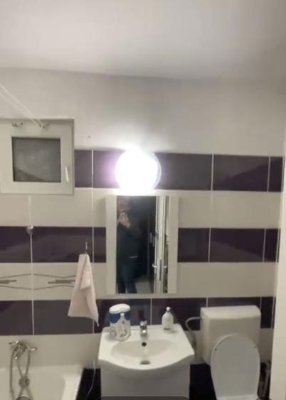 Garsoniera bloc 1978, parter, decomandata, bucatarie 9m - 2