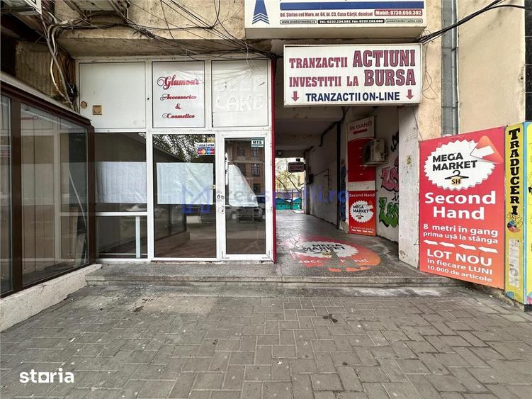 Spatiu comercial vitrat centru Iasi, Casa Cartii, 21mp - 2