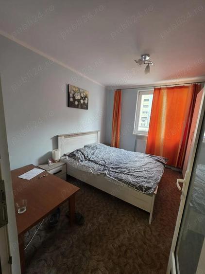 De vanzare apartament cu 3 camere, 2 bai ?i balcon, situat ultracentral, etajul 2 - 2