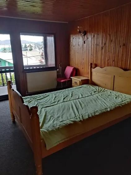 Resedinta cu 8 camere in Orasul Breaza - 10