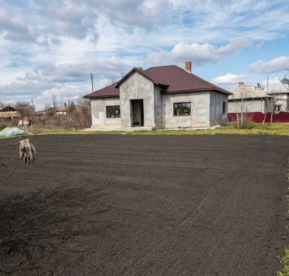 Casa RECENT RENOVATA cu Teren Generos 2000 mp LASTUNI / TULCEA - 3