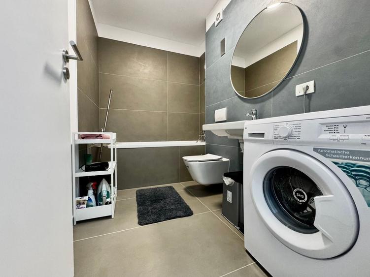 Apartament cu 2 camere semidecomandat, mobilat în Torontalului