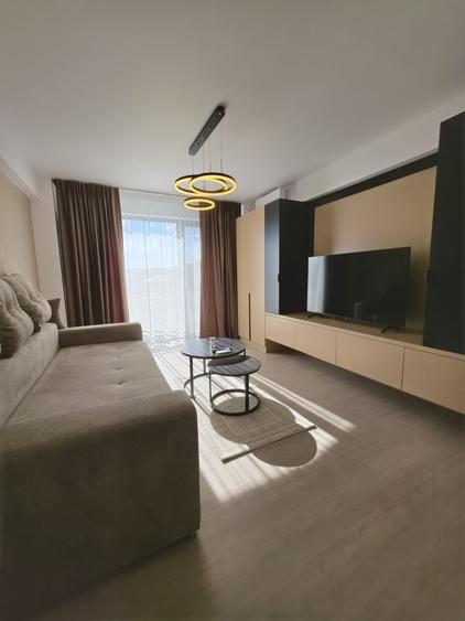 Apartament cu 2 camere decomandat în Central