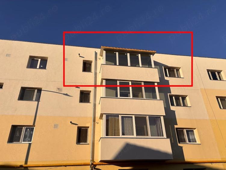 Apartament cu 2 camere nedecomandat, mobilat în Simeria