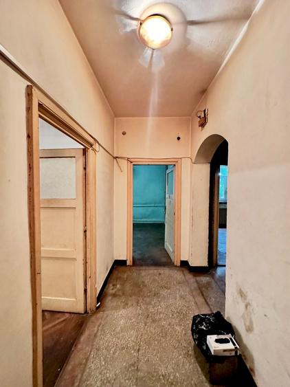 Apartament cu 3 camere decomandat în Vatra Luminoasă