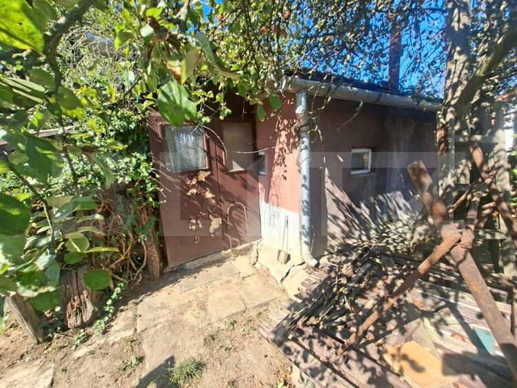Casă individuală cu 2 camere cu Teren 1099 Mp în Vălenii