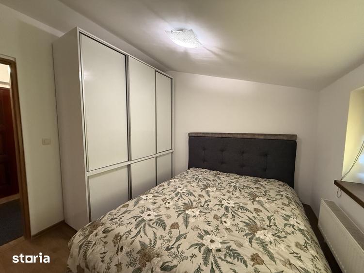Apartament cu 3 camere decomandat în Soarelui
