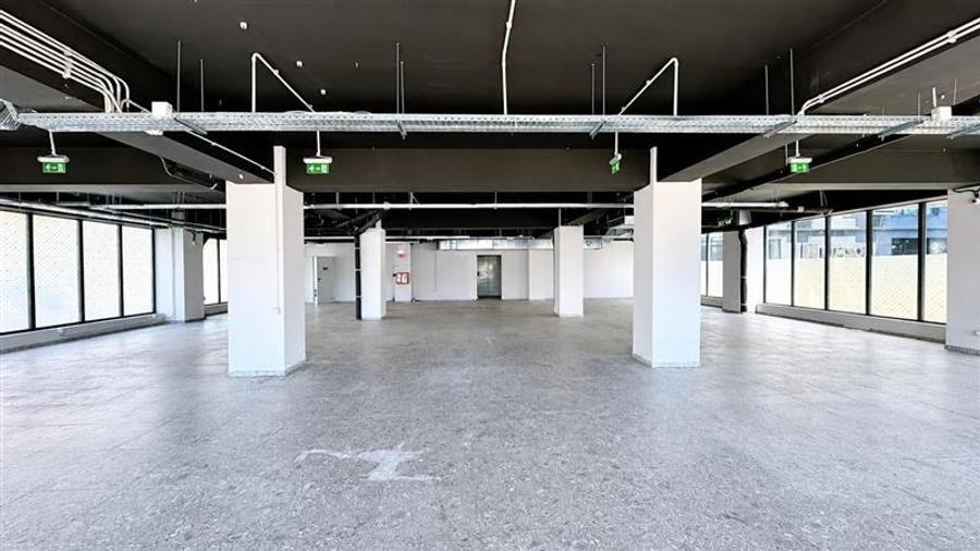 Spatiu Comercial Showroom 425mp Himson Aurel Vlaicu - 4