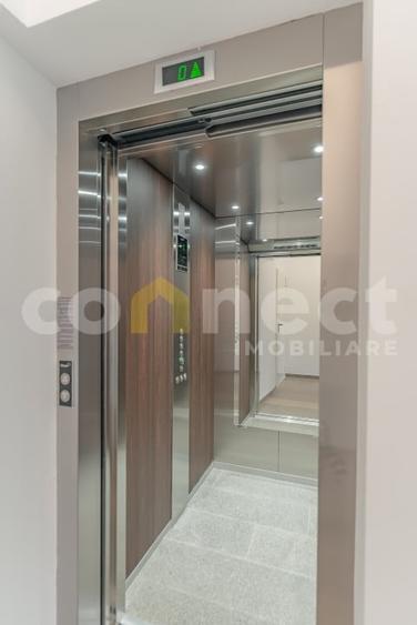 Apartament cu 3 camere în Semicentral