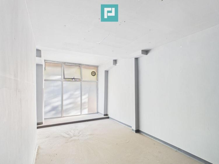 Spațiu comercial, de 205 mp, în Dacia