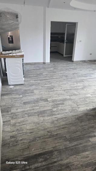 Casă cu 5 camere cu Teren 500 Mp în Horia