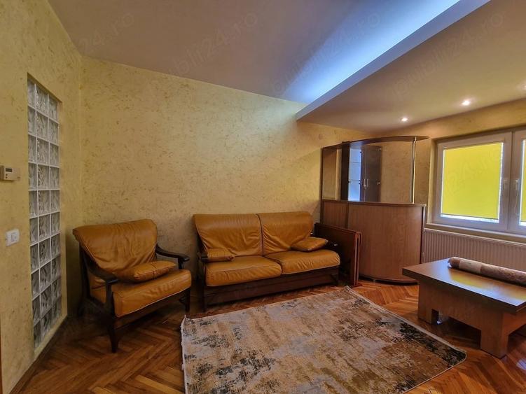 Apartament cu 2 camere decomandat în Ultracentral