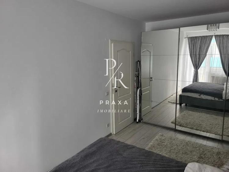 Apartament cu 2 camere semidecomandat, mobilat în Florești