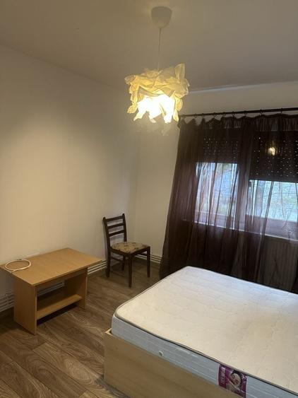 Apartament cu 2 camere decomandat în Popoveni