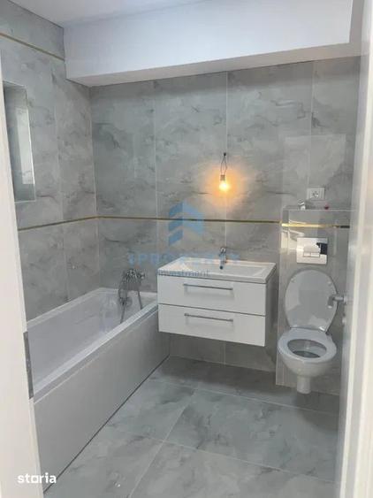 Casă cu 4 camere cu Canalizare în Dobroești