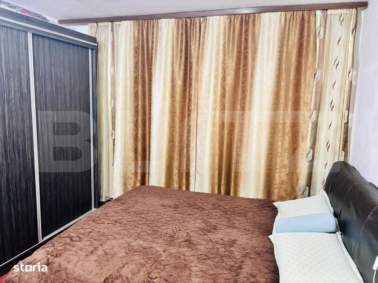 Apartament cu 4 camere decomandat în Paltin