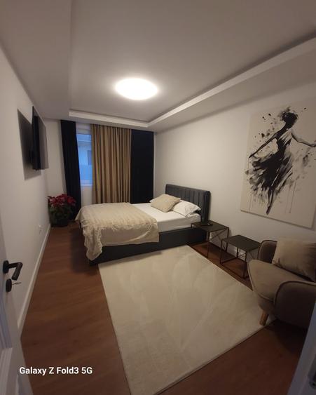 Duplex cu 4 camere cu Canalizare în Florești