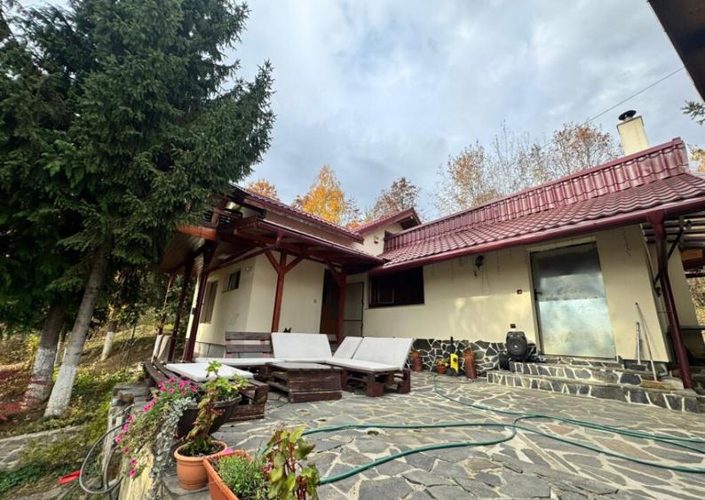 Casa moderna cu priveli?te panoramica ideala pentru - 10