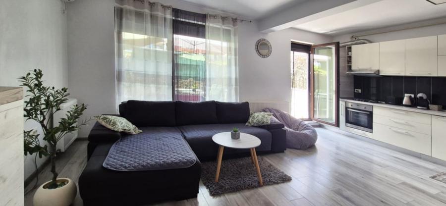 Apartament cu 2 camere in Mamaia Nord cu terasa spatioasa la 200 m de plaja - 2