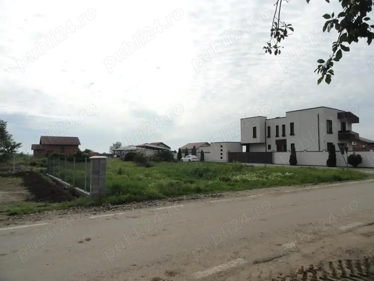 Loc de casa 490 mp, cu utilitati, situat pe colt in loc. Bodrogu Nou (com. Zadareni) - 2