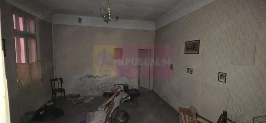 Apartament 6 camere in casa, Campina zona centrala - 1