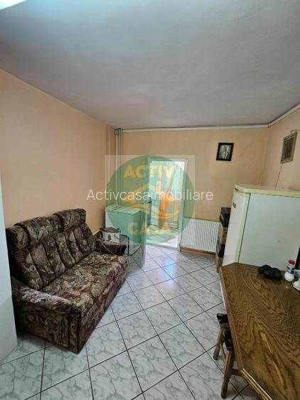 Apartament 2 camere, etaj 1,decomandat Apartament 2 camere, etaj 1,decomandat
