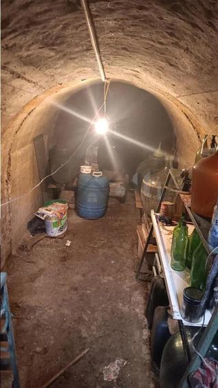 Tatarasi zona Piata Chirila teren 576mp cu casa si anexe (pretabil si privatizare) - 1