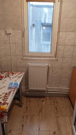Apartament de vanzare - 4