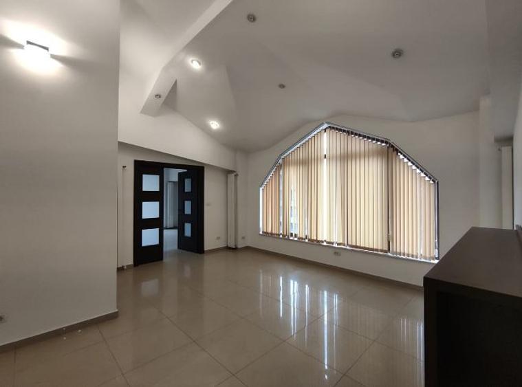 Închiriere spații birouri – Zona Ceasu' Rău - Aula Universității. - 1