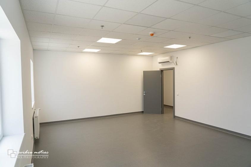 Hala clasa A, acces facil TIR - 11