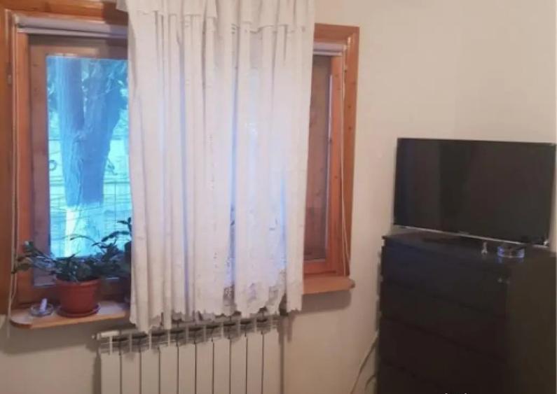 APARTAMENT 4 CAMERE - PARTER , CENTRALA GAZ - 4