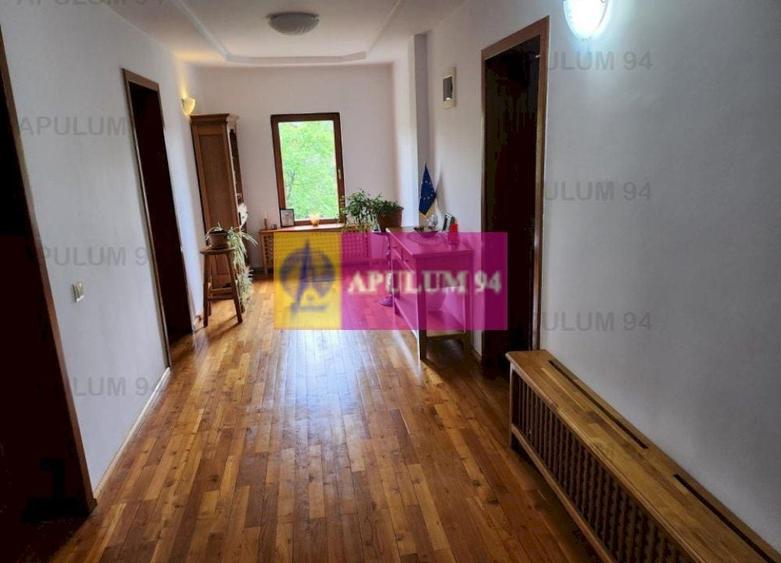 Vilă de vânzare în Cornu - 30