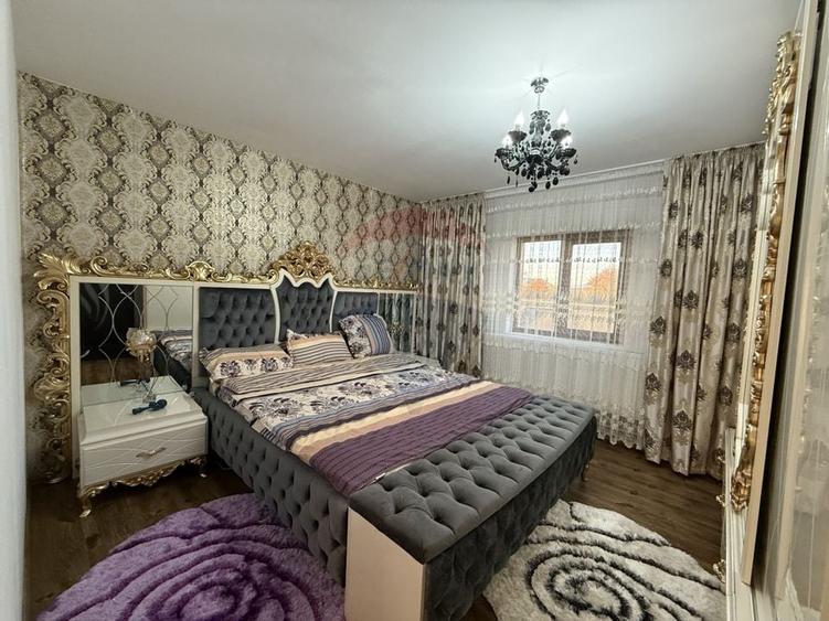 Casă / Vilă de vânzare cu 5 camere – Cartierul Nou, Sascut - 2