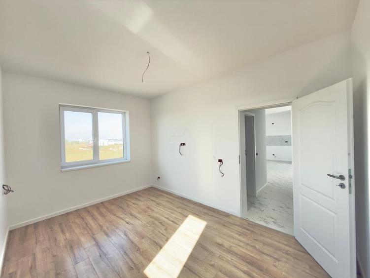 Apartament tip Penthouse. Bloc finalizat. Toate utilitatile. - 4