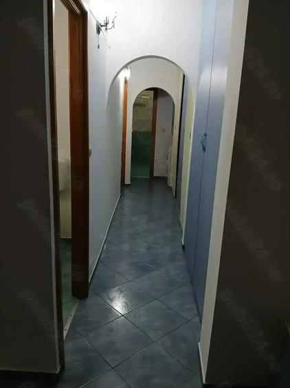 Apartament cu 3 camere, etaj1,Zona industriala , Tecuci - 1