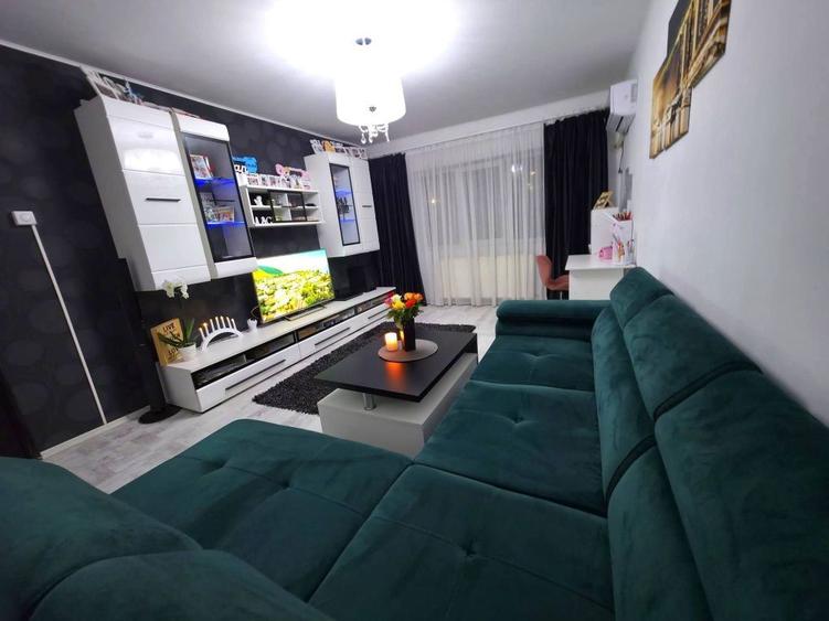 Apartament 3 camere Mioveni - Arges - 1