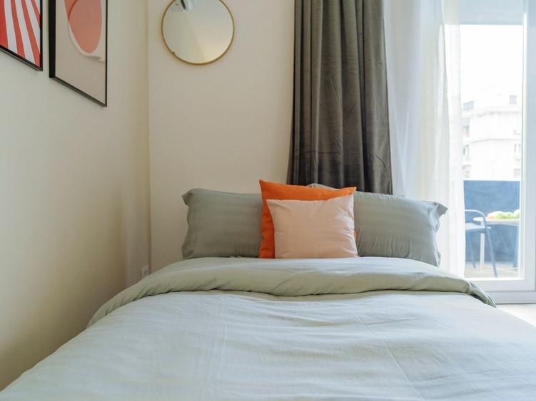 VAND APARTAMENT 2 CAMERE, BULEVARDUL I.C. BRATIANU, PRETABIL INVESTITIE - 26