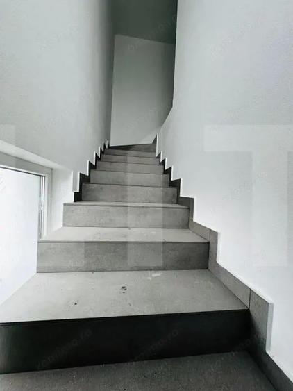 Casa moderna cu piscina, aproape de Arad - 9