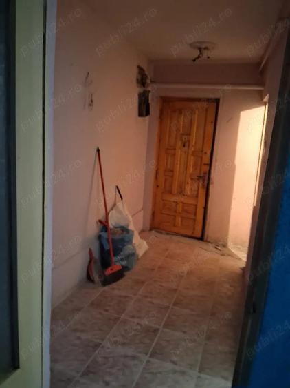 Garsoniera la parter Slobozia - 4