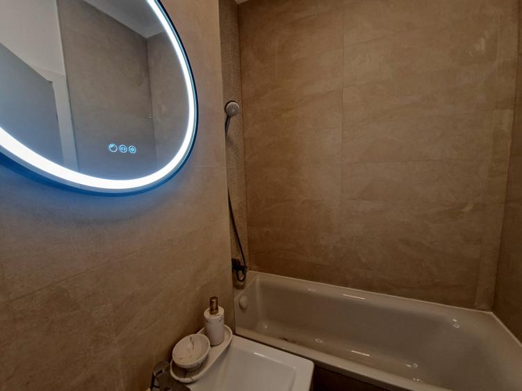 Recomand: - celor care sunt în cautare de confort deosebit-Aradului -109 Corner - 15