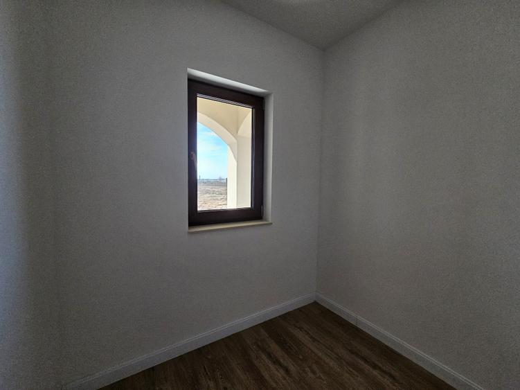 Case individuale noi, P+E, în Moșnița Nouă, locații excelente, comision 0% - 13