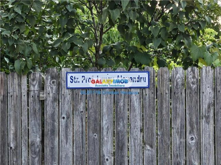 Teren Tartasesti1000 mp cu fundatie si gard - 1