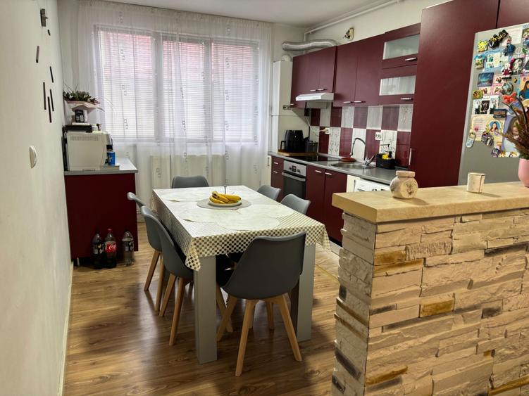 Vand apartament in Floresti - 7
