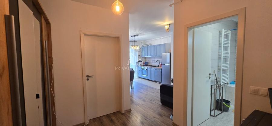 Apartament cu 2 camere decomandat în Est