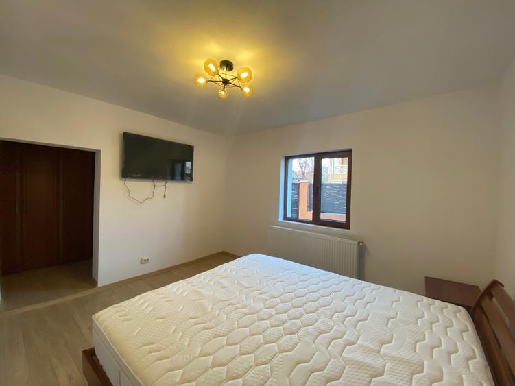 Vanzare casa P+1, teren 410 mp, zona centrala Targoviste. - 23