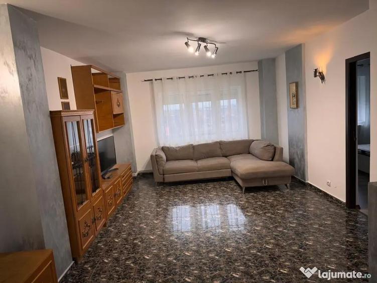 Inchiriez Apartament 3 camere spa?ios Agigea sos. Mangaliei - 7