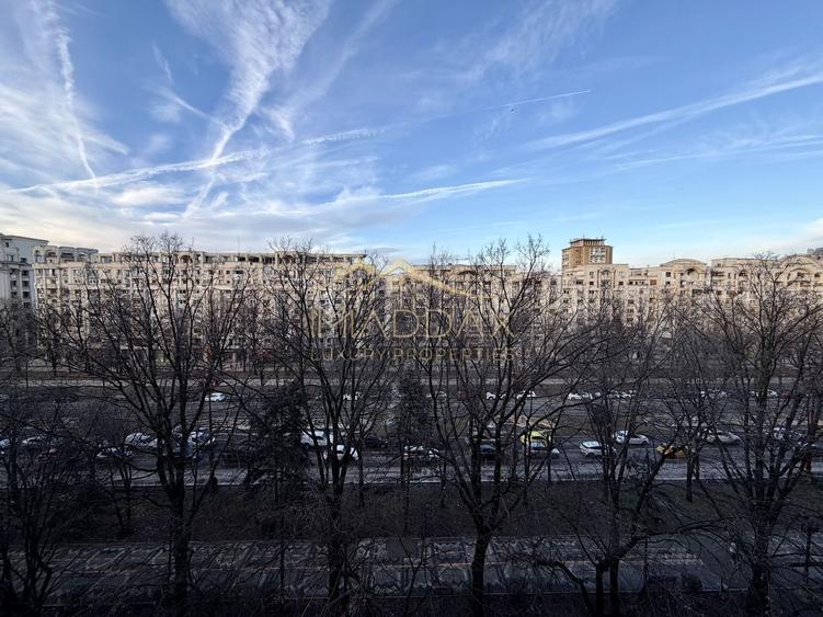 Apartament cu 4 camere *95mpc* // Bulevardul Unirii - 2