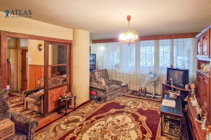 Zona centrala, 3 camere, intersectia  Onix, parter, parcare, 77 mp., comision 0% - 3