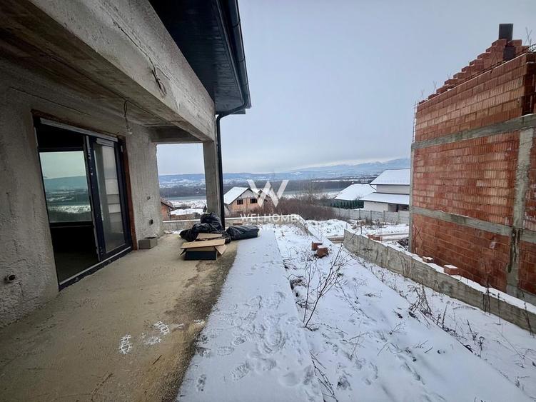 Casă individuală pe un nivel cu vedere panoramică spre munte - 1